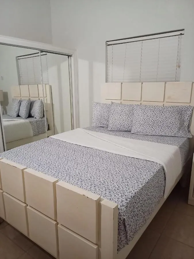 Holiday home Joy Estate Rooftop Pool N View Unit #1 Falmouth Jamaica