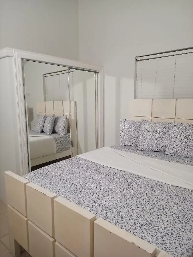 Holiday home Joy Estate Rooftop Pool N View Unit #1 Falmouth