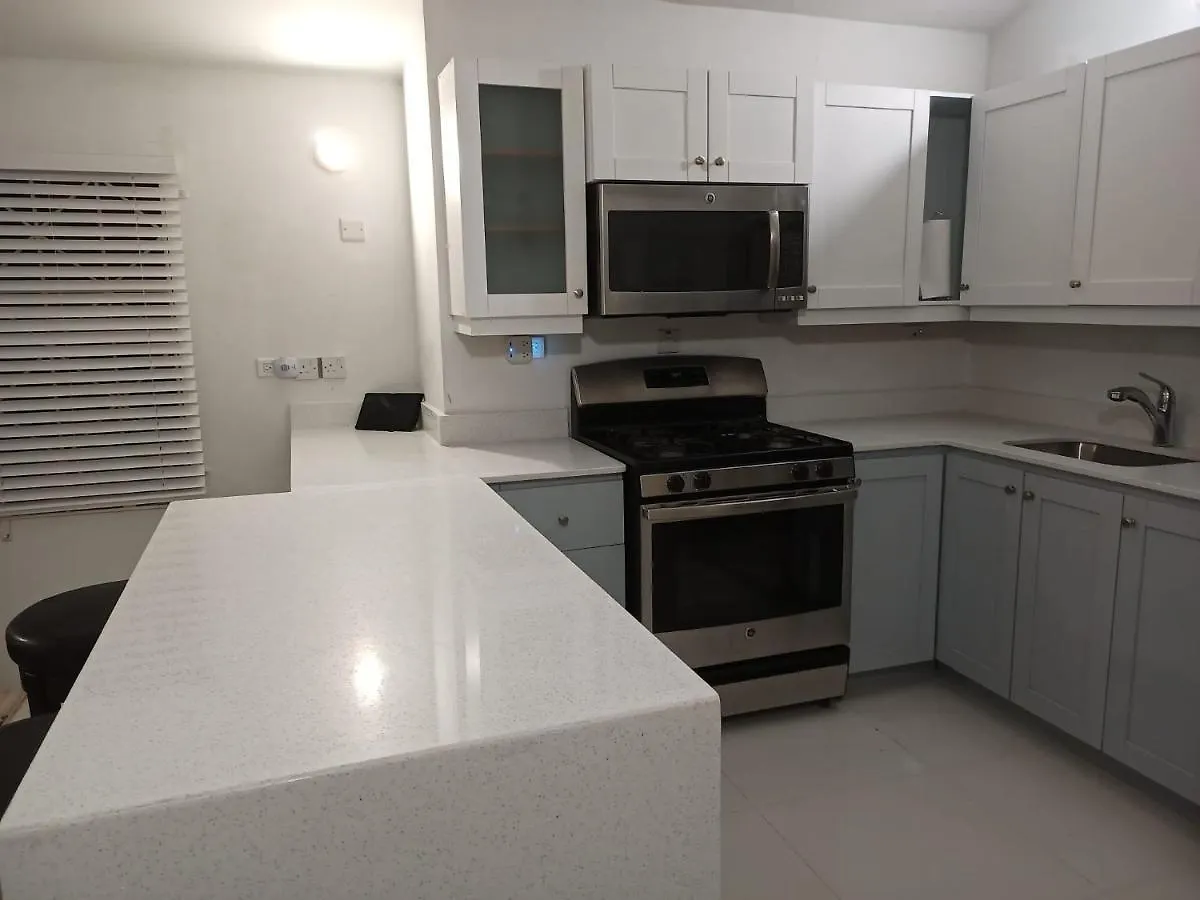 Joy Estate Rooftop Pool N View Unit #1 Falmouth Holiday home